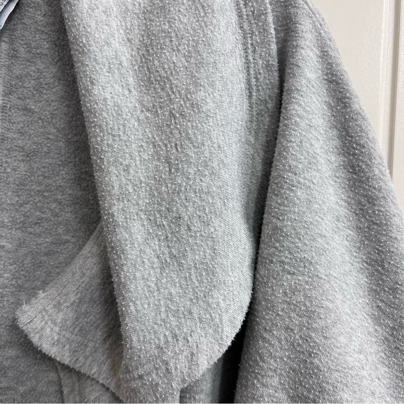 Z Supply Loft Fleece Oversize Cardigan in Heather Grey, Size XS/S - Picture 5 of 9
